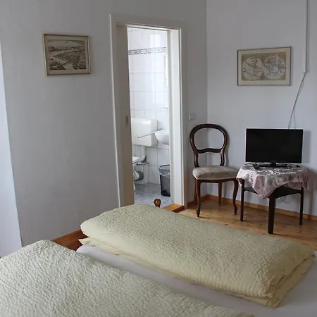 招待所 Altes Schulhaus