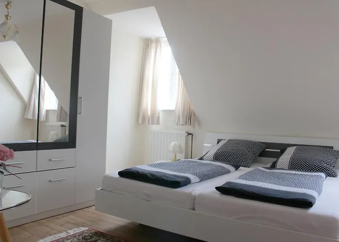 Altes Schulhaus Niederschlettenbach