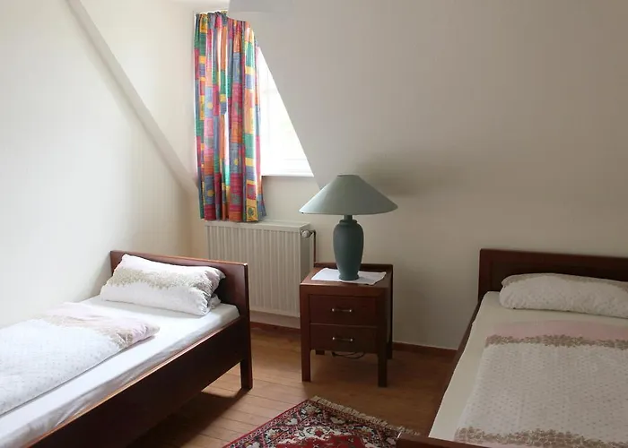 Altes Schulhaus Pensionat