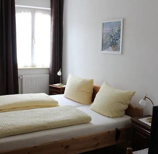 Pensionat Altes Schulhaus Niederschlettenbach